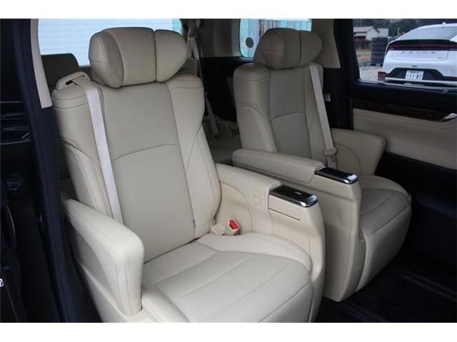 TOYOTA ALPHARD HYBRID 4WD 2023 Image 31