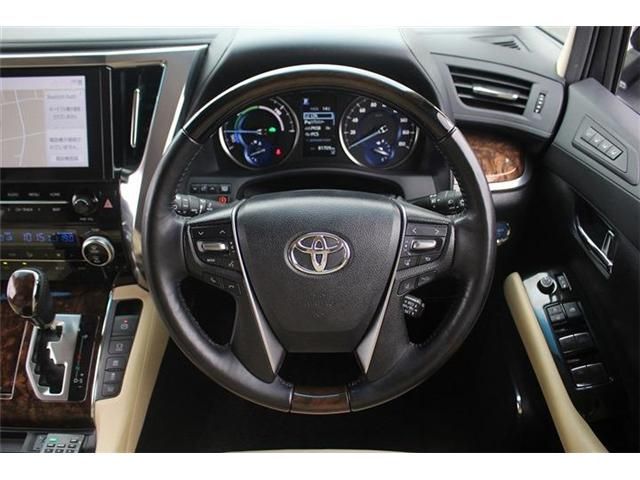 TOYOTA ALPHARD HYBRID 4WD 2023 Image 31