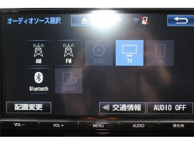 TOYOTA VOXY 2017 Image 31