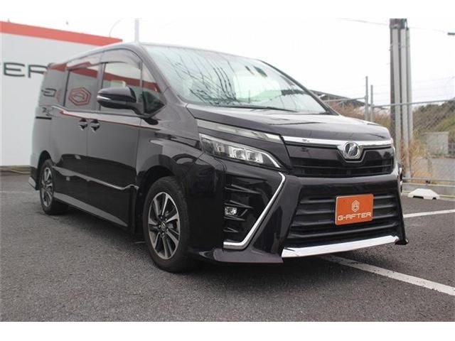 TOYOTA VOXY 2017 Image 31
