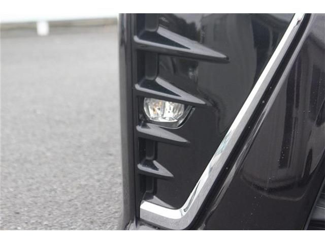 TOYOTA VOXY 2017 Image 31