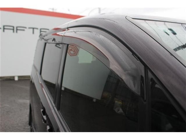 TOYOTA VOXY 2017 Image 31