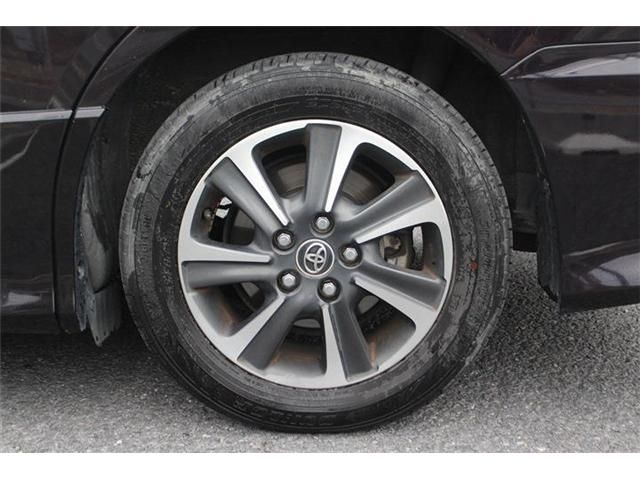 TOYOTA VOXY 2017 Image 31