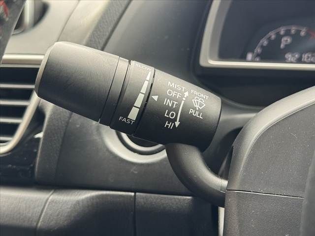 MAZDA AXELA SEDAN 2014 Image 31