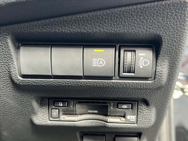 TOYOTA COROLLA CROSS HYBRID 2024 Image 31