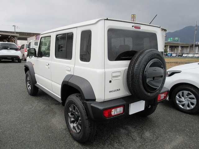 SUZUKI JIMNY NOMADE 2026 Image 31