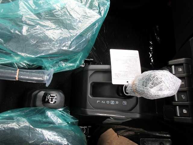 SUZUKI JIMNY NOMADE 2026 Image 31