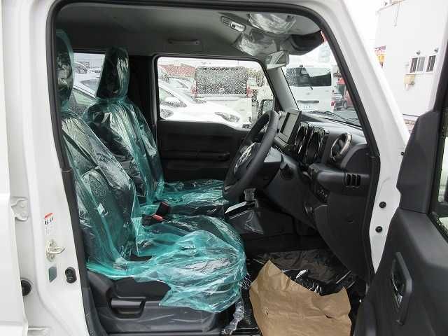 SUZUKI JIMNY NOMADE 2026 Image 31