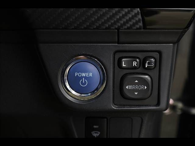 TOYOTA COROLLA FIELDER HYBR 2013 Image 31