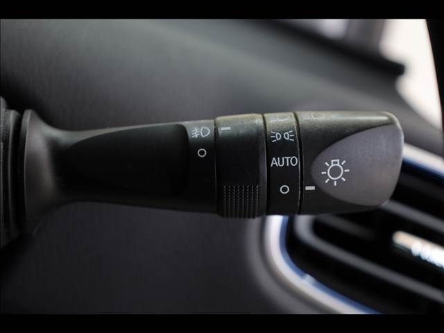 TOYOTA PRIUS 2017 Image 31