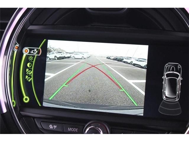 BMW MINI COOPER SD 5 2018 Image 31