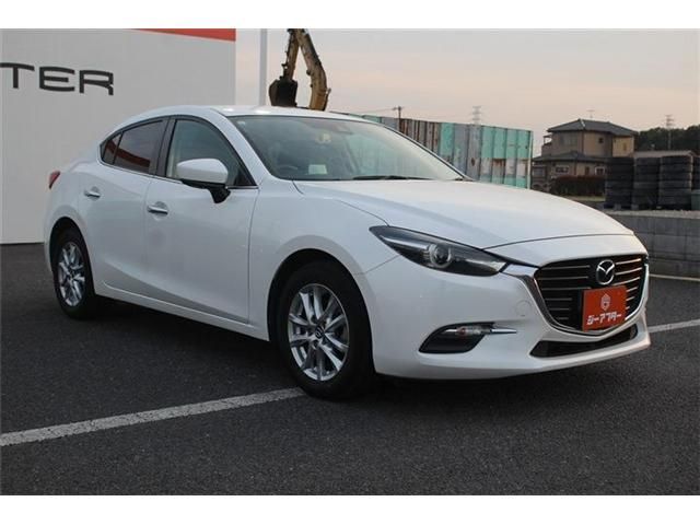 MAZDA AXELA SEDAN 2017 Image 31