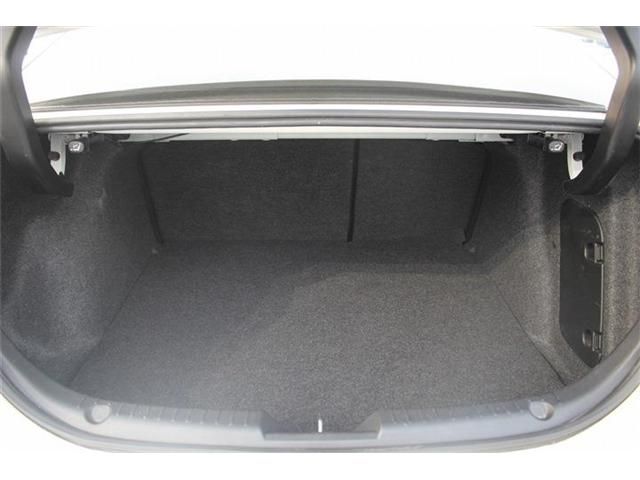 MAZDA AXELA SEDAN 2017 Image 31