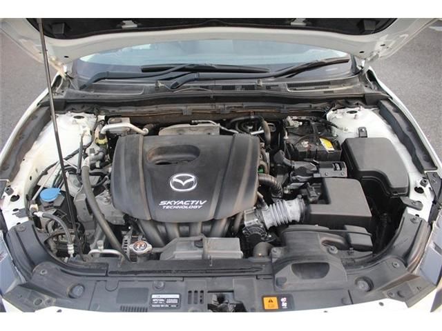 MAZDA AXELA SEDAN 2017 Image 31