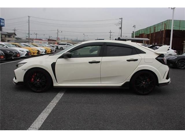 HONDA CIVIC HATCHBACK 2017 Image 31