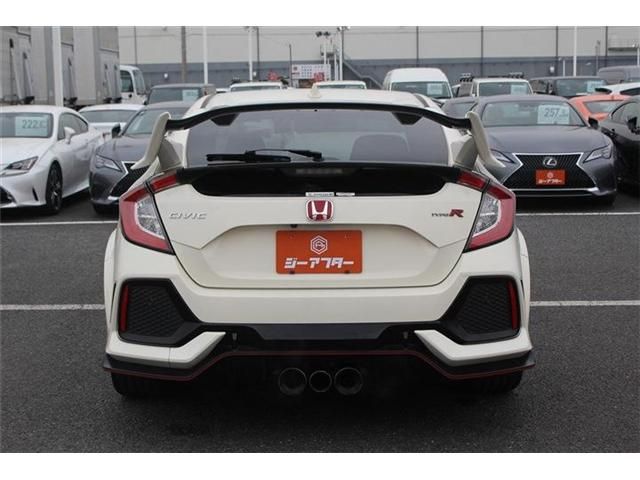 HONDA CIVIC HATCHBACK 2017 Image 31