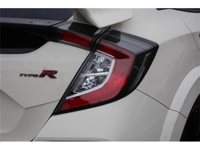 HONDA CIVIC HATCHBACK 2017 Image 31