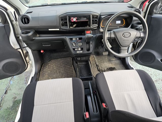 DAIHATSU MIRA E:S 2018 Image 31