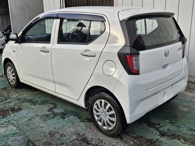 DAIHATSU MIRA E:S 2018 Image 31
