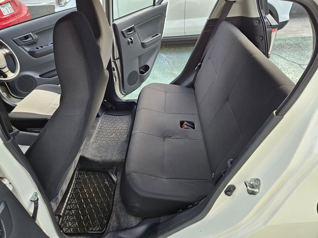 DAIHATSU MIRA E:S 2018 Image 31