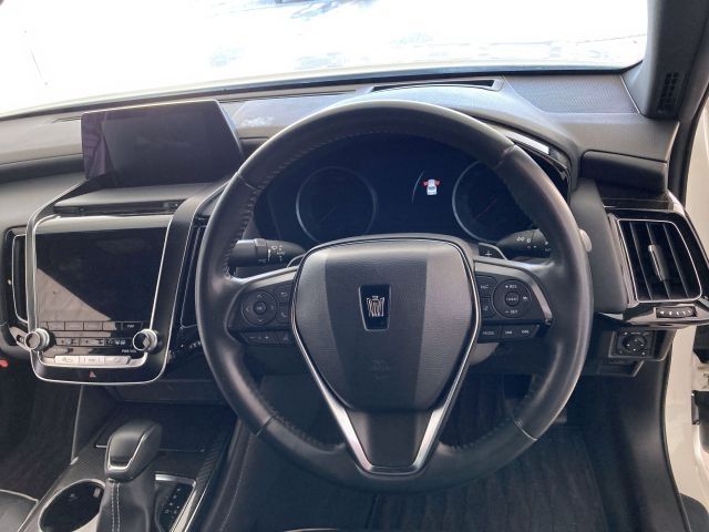 TOYOTA CROWN SEDAN HYBRID 2020 Image 31