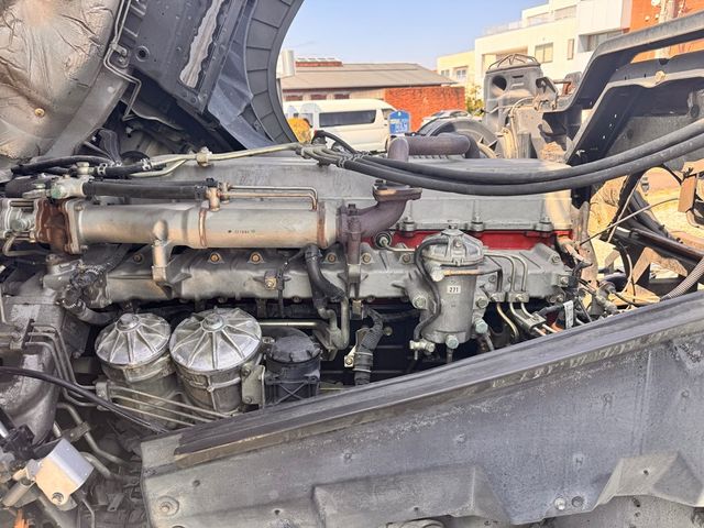 HINO PROFIA 2005 Image 31