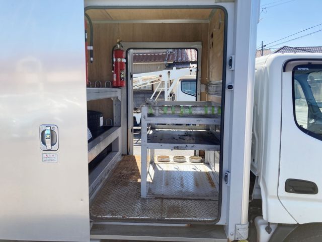 TOYOTA DYNA 2019 Image 31