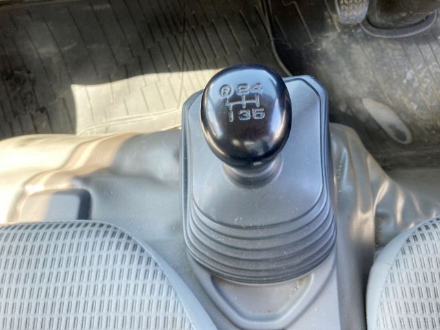 TOYOTA DYNA 2019 Image 31