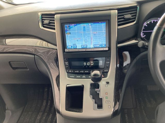 TOYOTA ALPHARD HYBRID 4WD 2013 Image 31