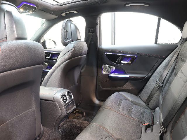 MERCEDES BENZ MERCEDES AMG C CLASS 2022 Image 31