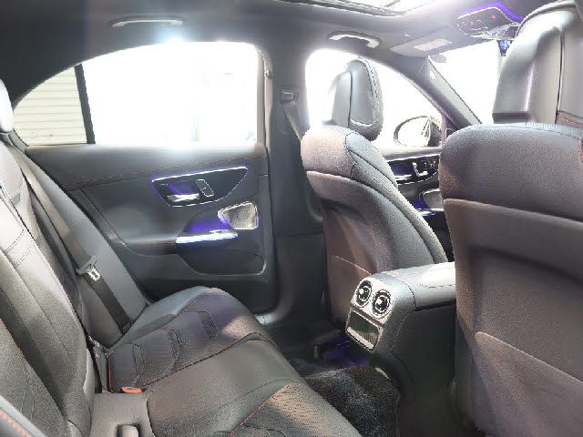 MERCEDES BENZ MERCEDES AMG C CLASS 2022 Image 31