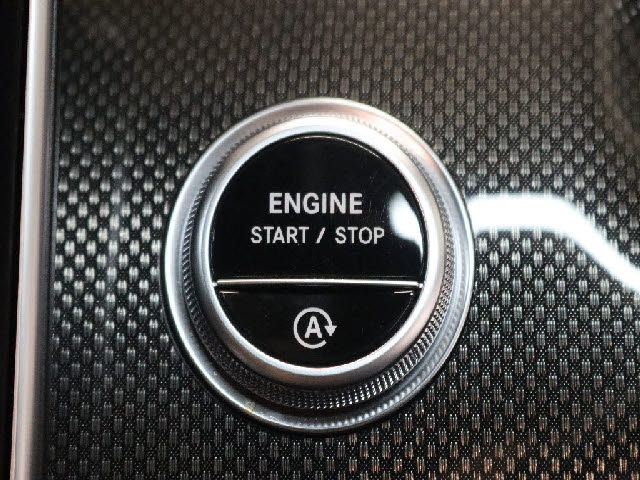 MERCEDES BENZ MERCEDES AMG C CLASS 2022 Image 31