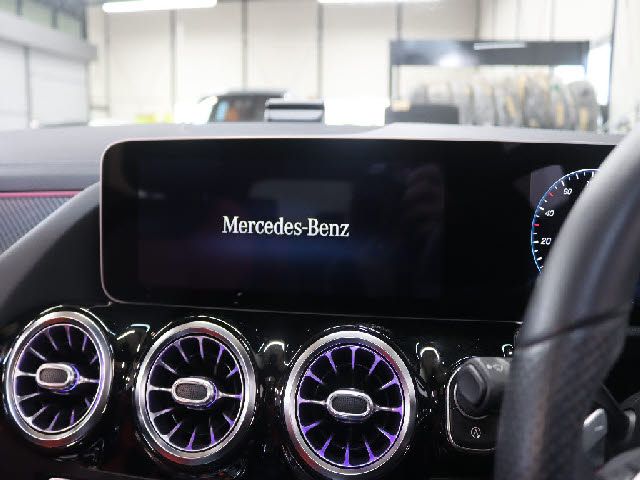 MERCEDES BENZ B CLAS 2019 Image 31