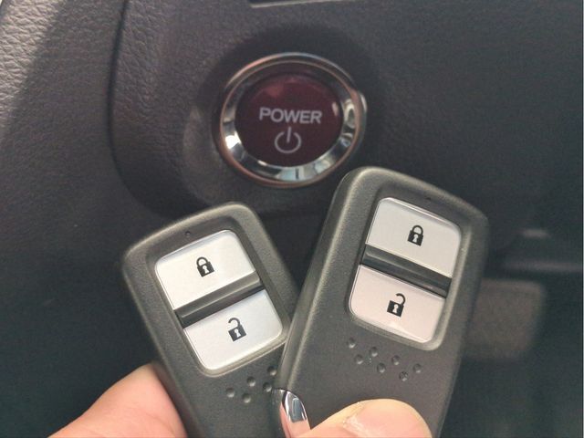 HONDA JADE HYBRID 2017 Image 31