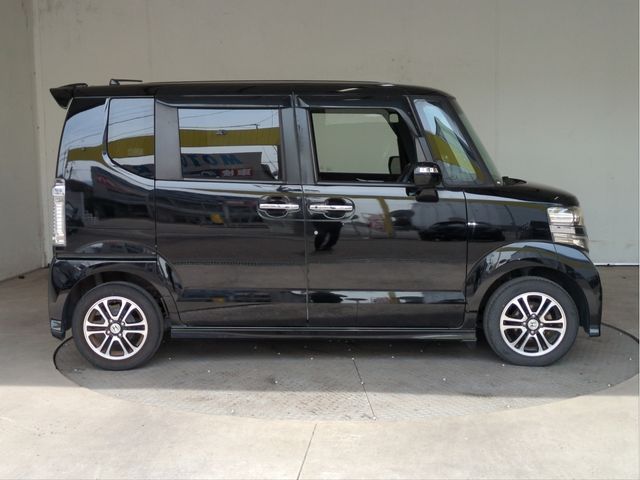 HONDA N BOX CUSTOM 2013 Image 31