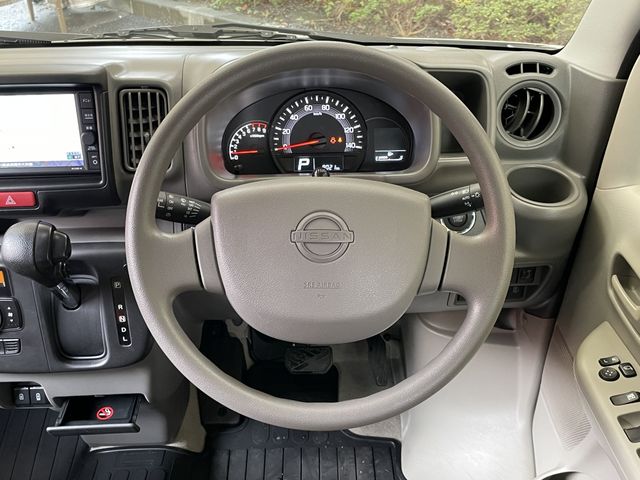 NISSAN CLIPPER VAN 2024 Image 31