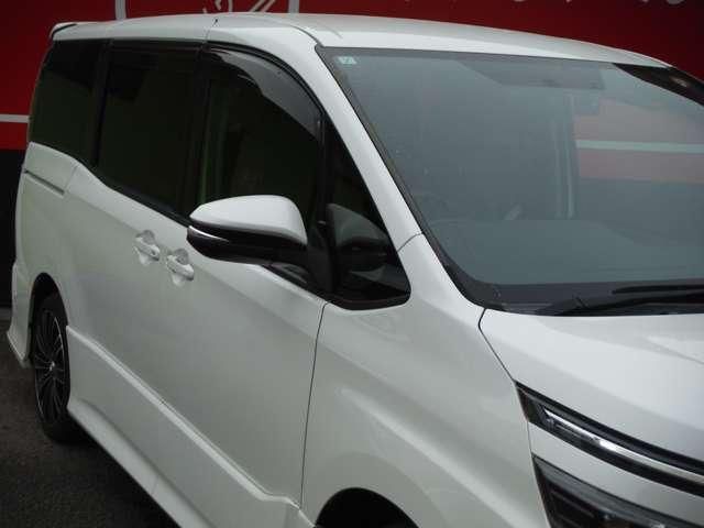 TOYOTA VOXY 2015 Image 31