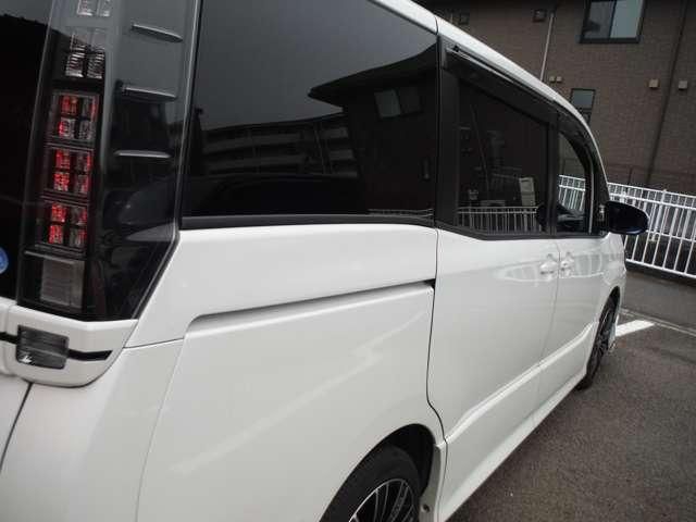 TOYOTA VOXY 2015 Image 31