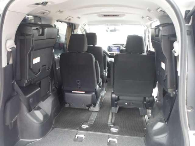 TOYOTA VOXY 2015 Image 31