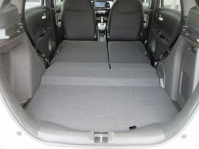 HONDA FIT E:HEV 4WD 2020 Image 31