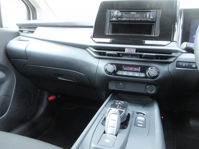 NISSAN NOTE 2021 Image 31