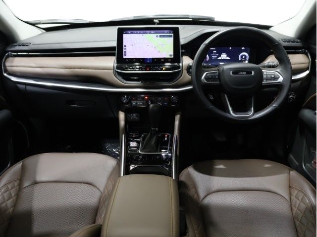 JEEP COMMANDER 2024 Image 31