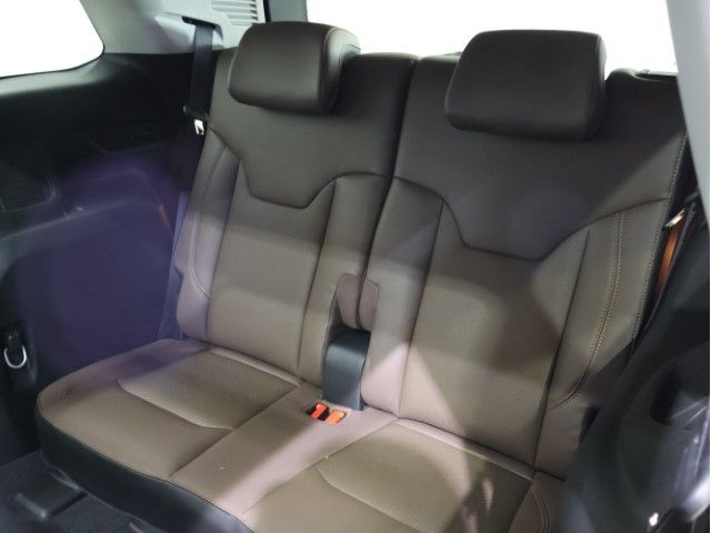 JEEP COMMANDER 2024 Image 31