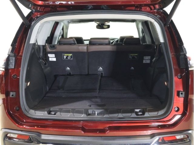 JEEP COMMANDER 2024 Image 31