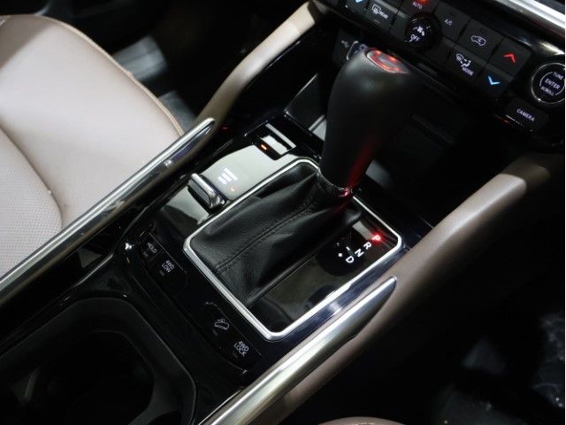 JEEP COMMANDER 2024 Image 31