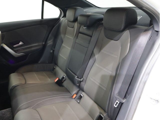 MERCEDES BENZ A CLAS 2020 Image 31