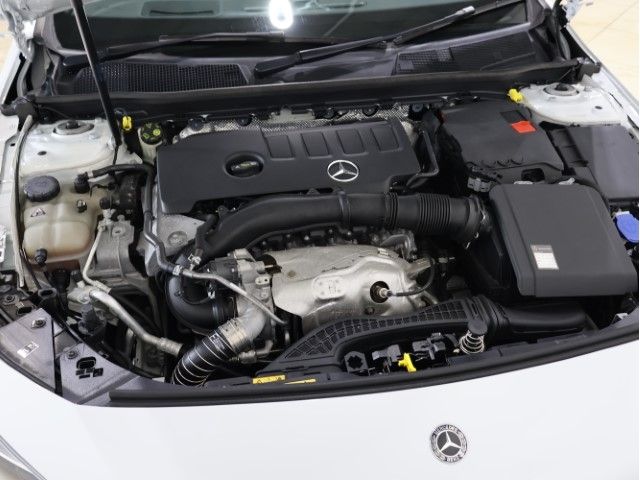 MERCEDES BENZ A CLAS 2020 Image 31