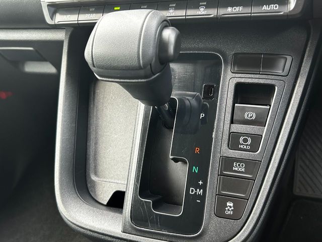 TOYOTA NOAH 2023 Image 31