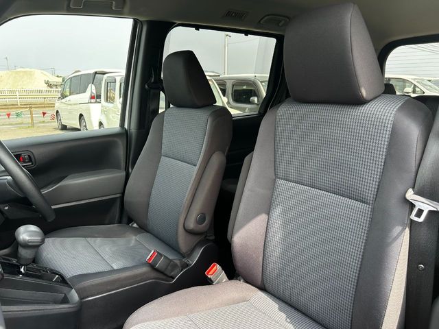 TOYOTA NOAH 2023 Image 31