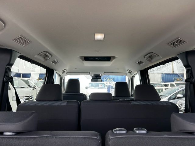 TOYOTA NOAH 2023 Image 31